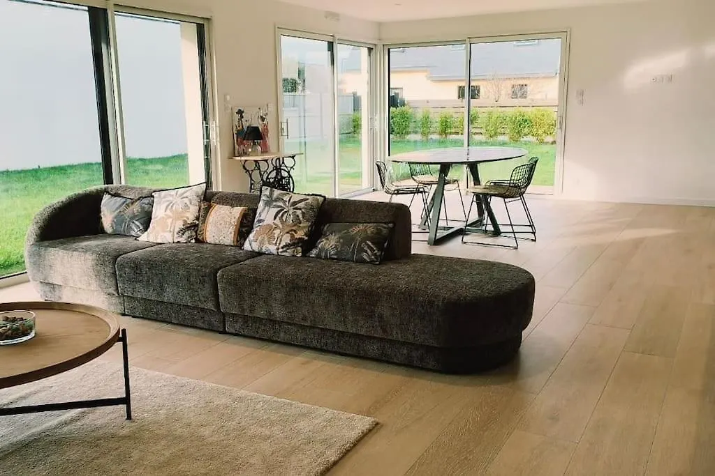 Maison Moderne Et Lumineuse A 5 Minutes A Pied Des Plages Landunvez