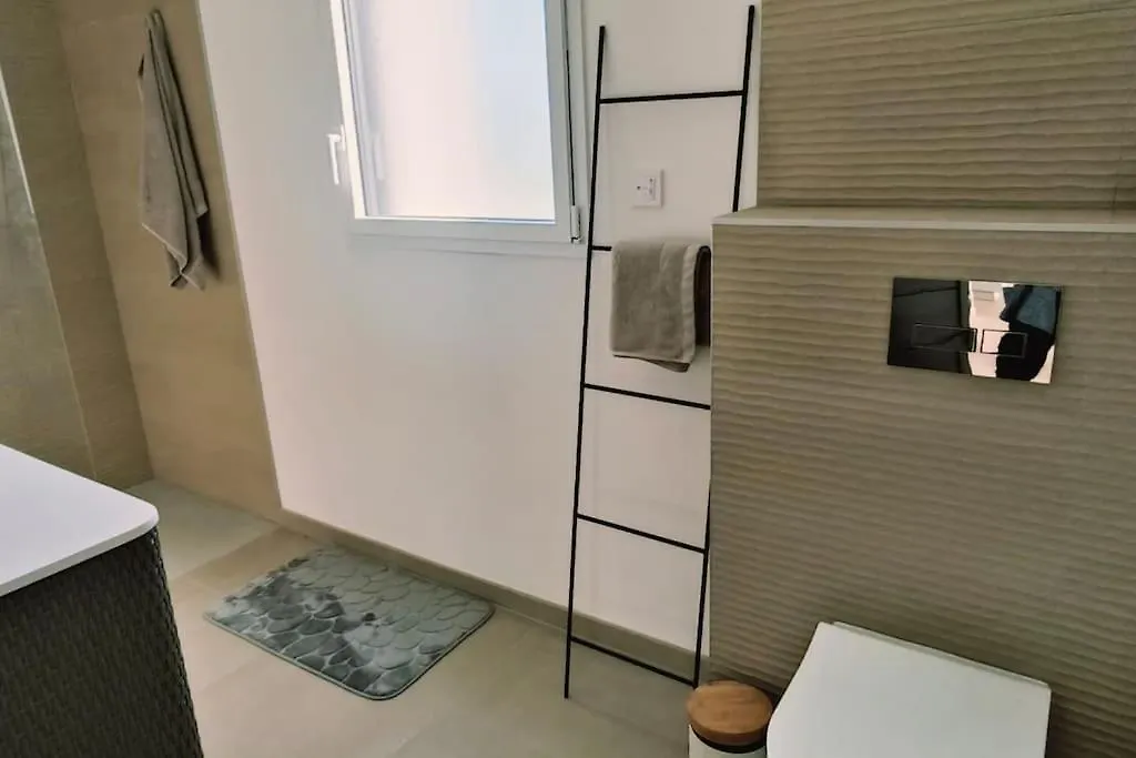 Maison Moderne Et Lumineuse A 5 Minutes A Pied Des Plages Landunvez 別荘